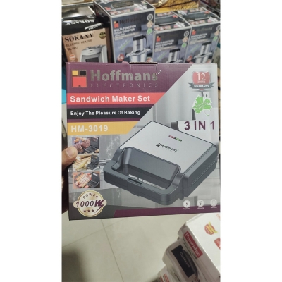 Picture of 3_in_1 Functionality: This appliance includes interchangeable plates for making sandwiches, waffles, and grilling.