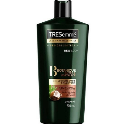 Picture of TRESemme Shampoo Botanique Nourish Replenish Coconut Oil & Aloe Vera 700 Ml