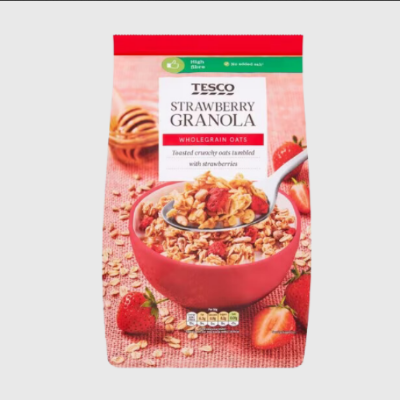 Picture of Tesco Fruit & Nut or Strawberry Granola Wholegrain Oats 1Kg Pack, Made in UK