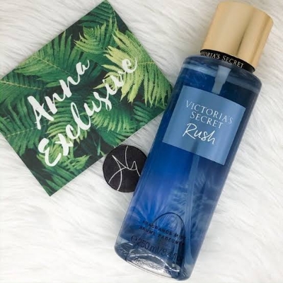 Picture of Victoria's Secret Rush Fragrance Mist-250 ml