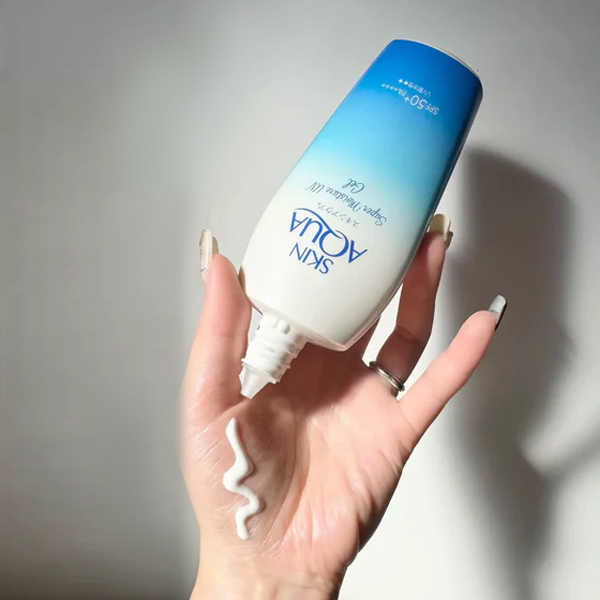 Picture of Skin Aqua Super Moisture Gel SPF50 + PA ++++ 110g