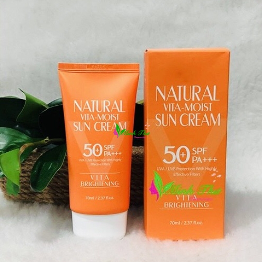 Picture of 3W CLINIC - NATURAL VITA MOIST SUNCREAM SPF50+ PA +++ 70ml