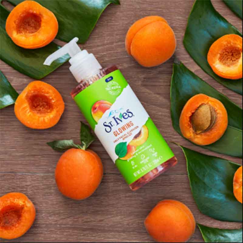 Picture of International European product skin care ST.Ives Glowing face wash used for male/female - 200 ml