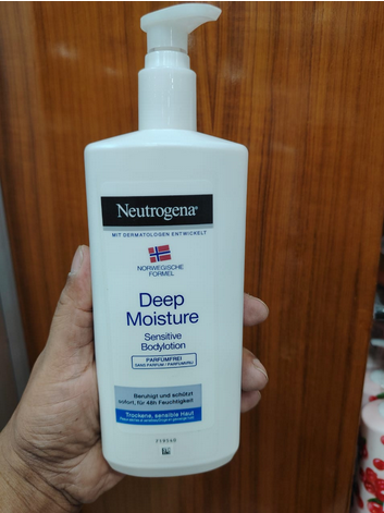 Picture of Neutrogena Deep Moisture Body Lotion Dry Skin 400ml-