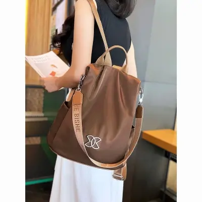Picture of Women Large Capacity Outdoor Tote Bag