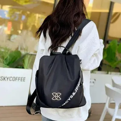Picture of Women Large Capacity Outdoor Tote Bag