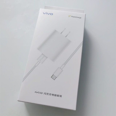Picture of VIVO 44W Flash Charger with Type-C Data Cable(Original 1year replacement warranty) - White