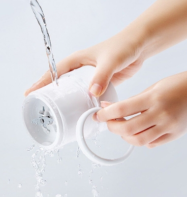 Picture of Xiaomi MIJIA Mini Juice Blender 300ML Portable Juicer Cup(1 year replacement warranty) - White