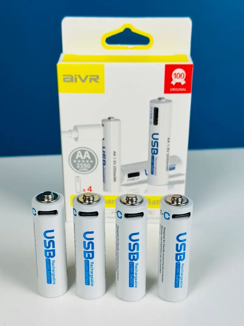 Picture of AiVR USB-C Rechargeable Batteries 4pc AA 2550 mWh(Original) - White