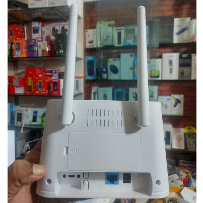 Picture of LTE CPE R102 4G Wireless Router with SIM Slot

(1 Year replacement warranty) - White