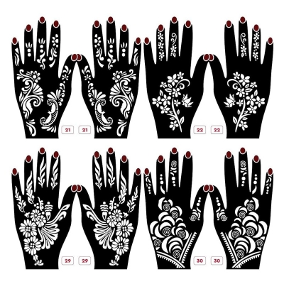 Picture of Natural Oak Cricket Stumps Set - Brown