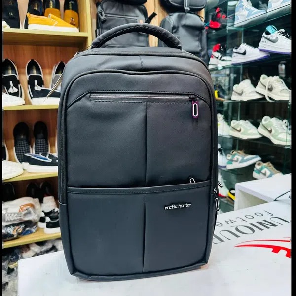 Picture of Arctic Hunter Fan made Addition 2 Camber Premium Bagpack all in one - Black