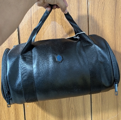 Picture of Gym Bag Small Size By My SHOPEE- Stay Organized And Stylish On The Go - With A Compact Gym Bag For Sports Enthusiasts - Black,