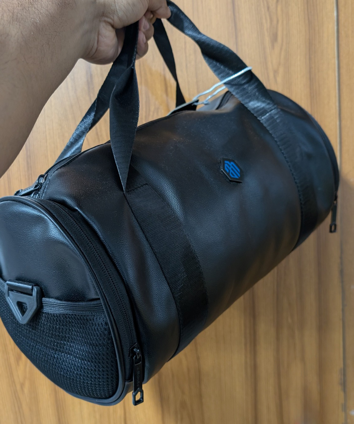 Picture of Gym Bag Small Size By My SHOPEE- Stay Organized And Stylish On The Go - With A Compact Gym Bag For Sports Enthusiasts - Black,