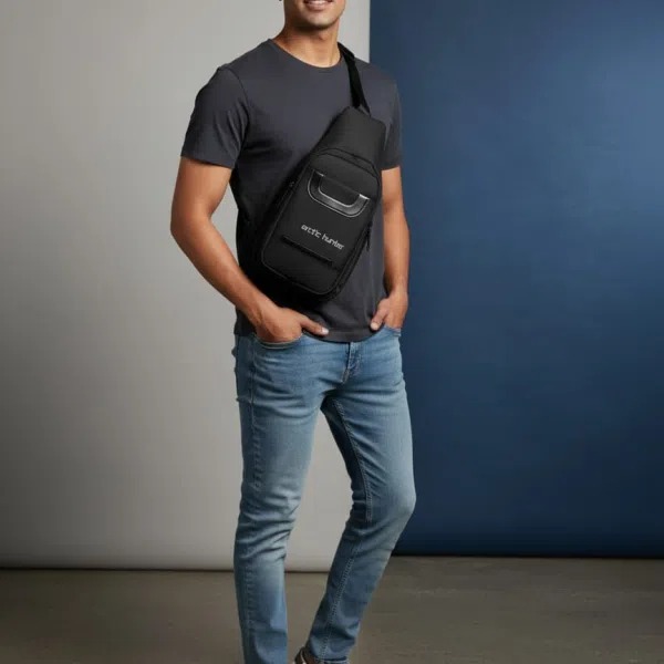 Picture of MY SHOPEE Sport Cross Body Bag for men Arctic Hunter Perfect Combination Crossbody bag - Black