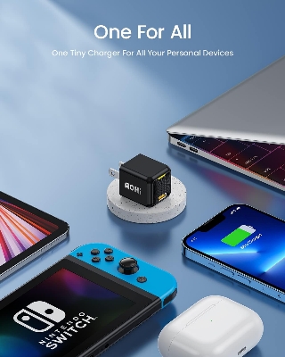 Picture of AOHI MAGCUBE 30W PD Fast Charger with USB-C to USB-C Cable
