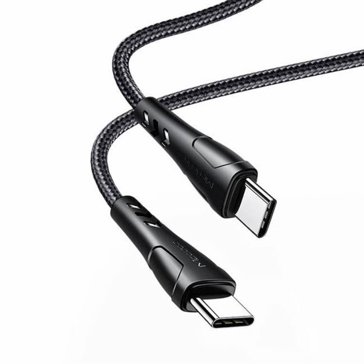 Picture of MCDODO Type-C to Type-C 60W PD Fast Charge Data Cable 0.2m - Cable Protector