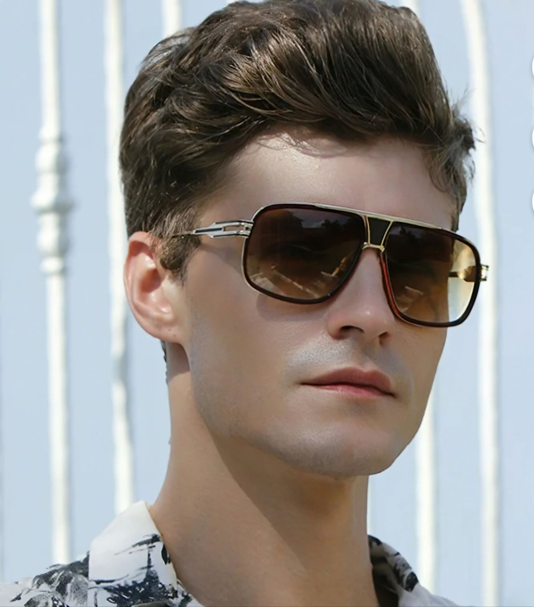 Picture of Fashion Retro Square Sunglasses Mens Women Metal Bar Frame Glasses Uv Protection Steampunk Goggles Outdoor Sport Riding Eyewear