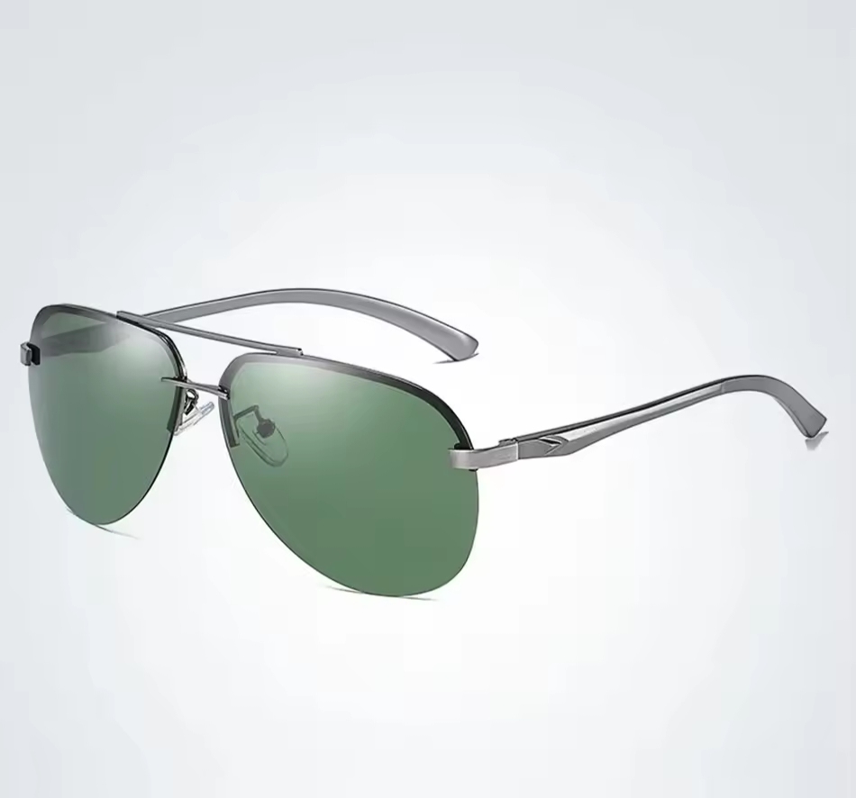 Picture of Men Polarized Sunglasses Men Brand Design Sunglasses Aluminum Leg Mirror Lens Sunglasses for Men/women