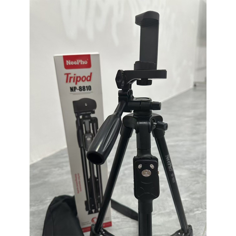 Picture of NEEPHOO 8810 Aluminum Alloy Tripod for Mobile and Camera Stand with Non-silp Rubber Feet 3-section Center Column - Black