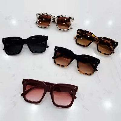 Picture of Sunglasses For Women Female Big Frame Hip Hop Design Cool Popular Leopard Shades UV400 Luxury Brand Trendy