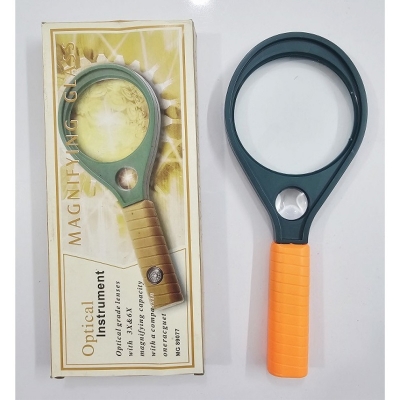 Picture of MG89077 Magnifier Glass 3X Zoom With Compass