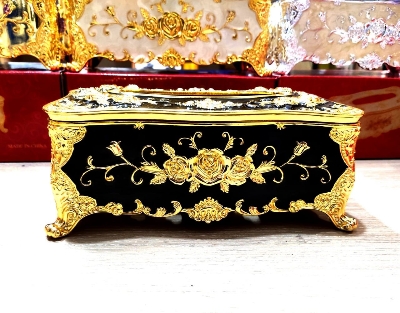 Picture of Gorgeous Premium Quality Car Tissue Box