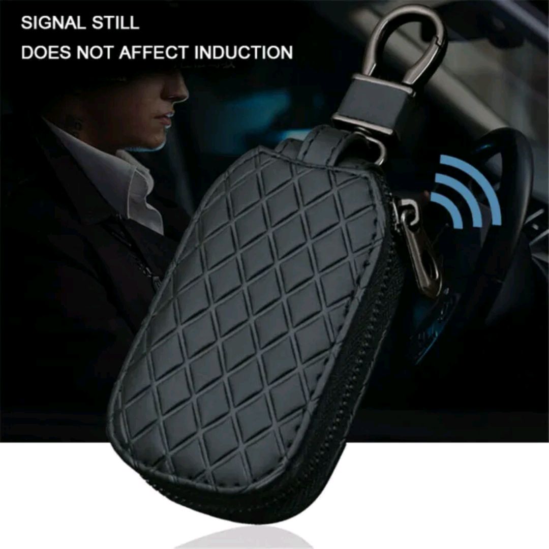 Picture of Premium Diamond Grain Leather Flip Car Key Case Cover | FOB Pouch Wallet for Toyota Models