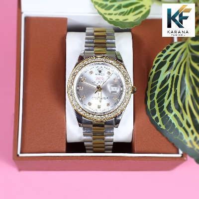 Picture of Rolexs stainless steel chain date & day analogue dial premium watch for men