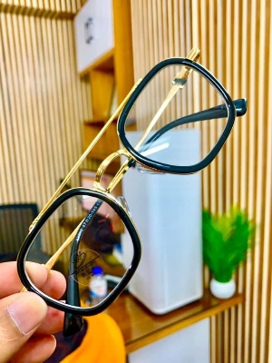 Picture of High Quality Very Stylish Frame Sunglass For Men