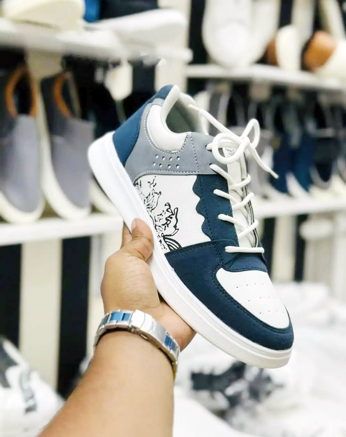 Picture of New Indispensable -Hot Collection Stylish and Fashionable Winter and Summer Exclusive Sneakers Converse Shoes for Men- Innovative and Comfortable Shoe Sale in year - Blue