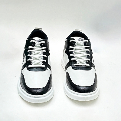 Picture of Hot Collection Stylish and Fashionable Low Top Summer and Winter Exclusive Converse Sneakers for Men - Comfortable and Suitable for All Seasons - Black