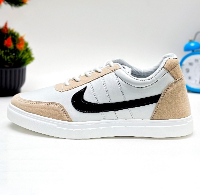 Picture of Versatile -Hot Collection Stylish And Fashionable Winter And Summer Exclusive Low-Top Sneakers Converse Shoes For Men- Converse 2024 - Coffee