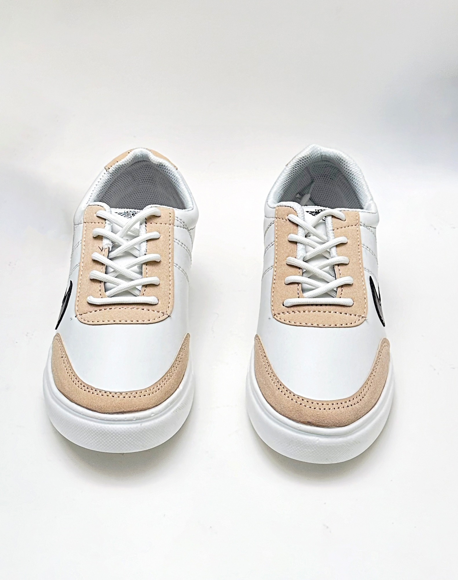 Picture of Versatile -Hot Collection Stylish And Fashionable Winter And Summer Exclusive Low-Top Sneakers Converse Shoes For Men- Converse 2024 - Coffee