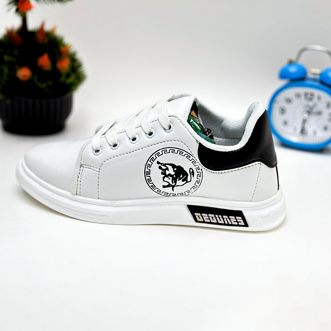 Picture of Lavish Indulgent Stylish Sneakers Summer Breathable Men's Casual Shoes Korean Style Versatile Non-Slip Sneakers Men Hollow Sneakers Deodorant Youth Shoes Men - White