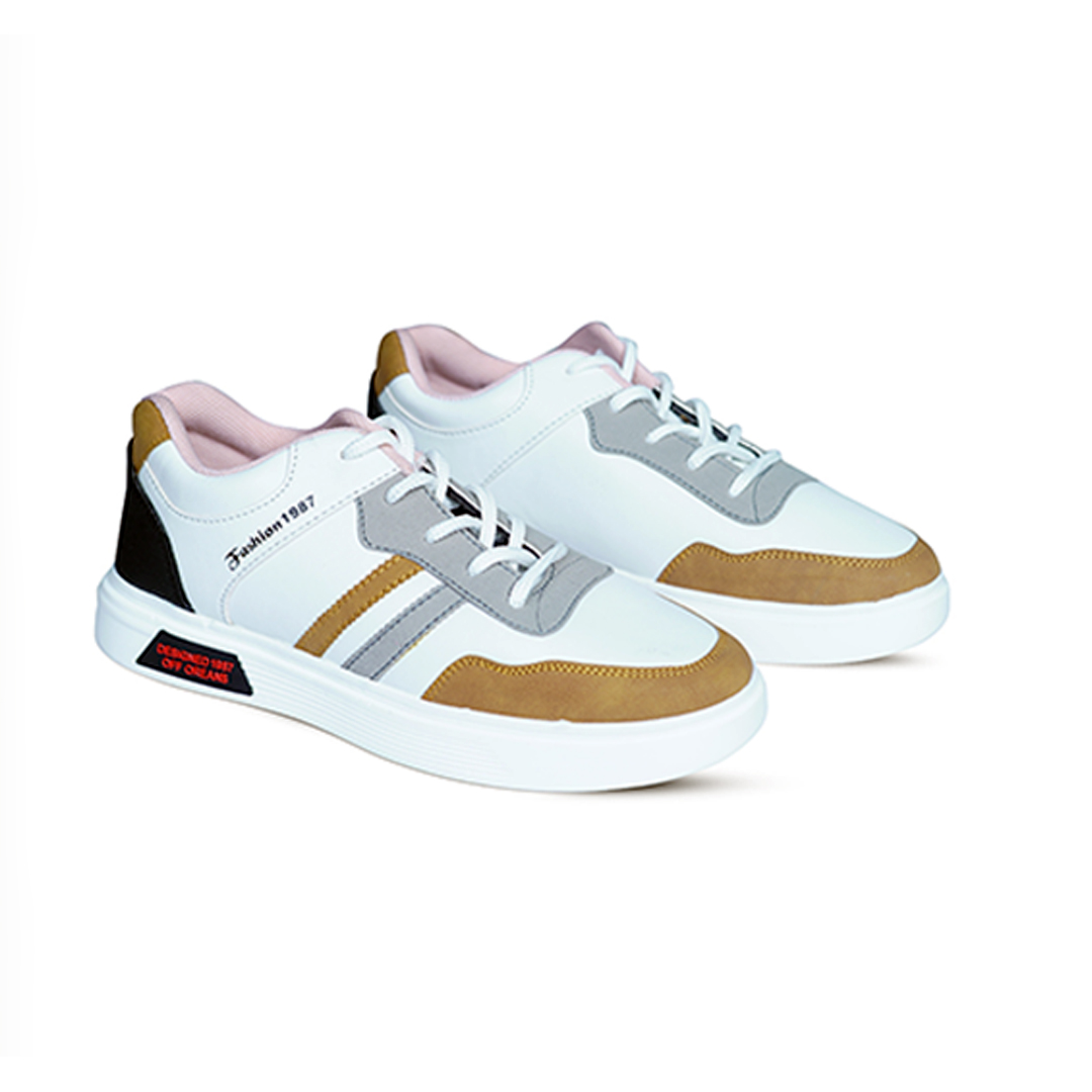 Picture of Premium Quality - Hot Collection Stylish and Fashionable Summer and Winter Exclusive Sneakers Converse Shoes for Men - Couture - High and Comfortable - White