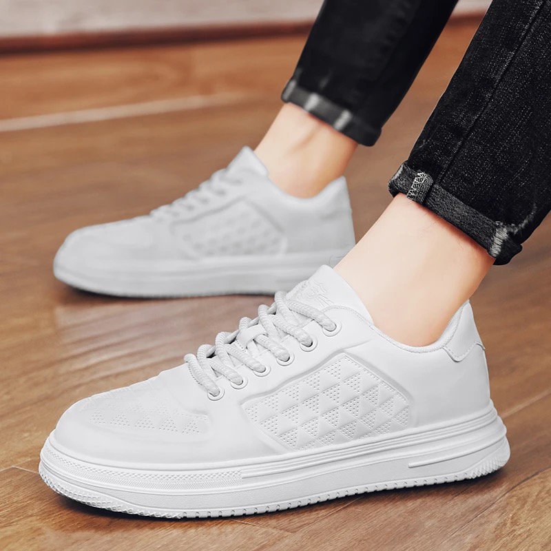 Picture of Versatile -Hot Collection Stylish and Fashionable Summer and Winter Exclusive Sneakers Converse Shoes for Men- Avant-garde Any Color