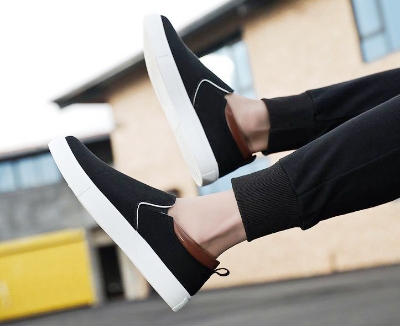 Picture of Lavish indulgent - Stylish and Fashionable Winter and Summer Exclusive Sneakers Converse Shoes for Men - Comfortable and Suitable for All Seasons - Black