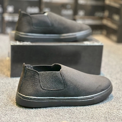 Picture of New Best classical Gym and Rauf Used  2025 Comfortable Stylish & Fashionable Sports Look, Lace Up, Slip-on & Pull-on, Light Weight - White and Black Color Combination Sneaker For Men - Perfect For Any Occasion - Black