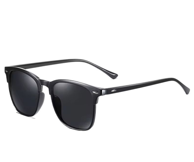 Picture of Brand Designer UV400 Polarized Sunglass for Stylish Men & Women (One size )