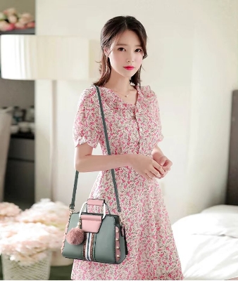 Picture of Luxury Style PU Leather Purses and Handbags 2025 Messenger Sholder Bags for Women (Multicolor )