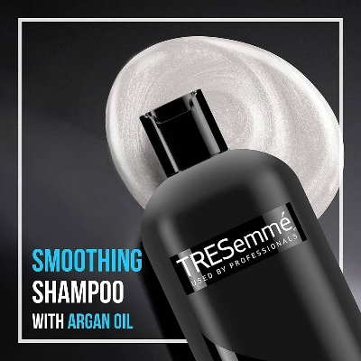Picture of TRESemme Smooth Silky Shampoo For Unisex 28 oz Shampoo