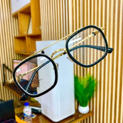 Picture of High Quality Very Stylish Frame Sunglass For Men