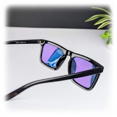 Picture of Carbon Poly  New Trendy Look Famous Very Stylish Black Sunglass for Men( Black )