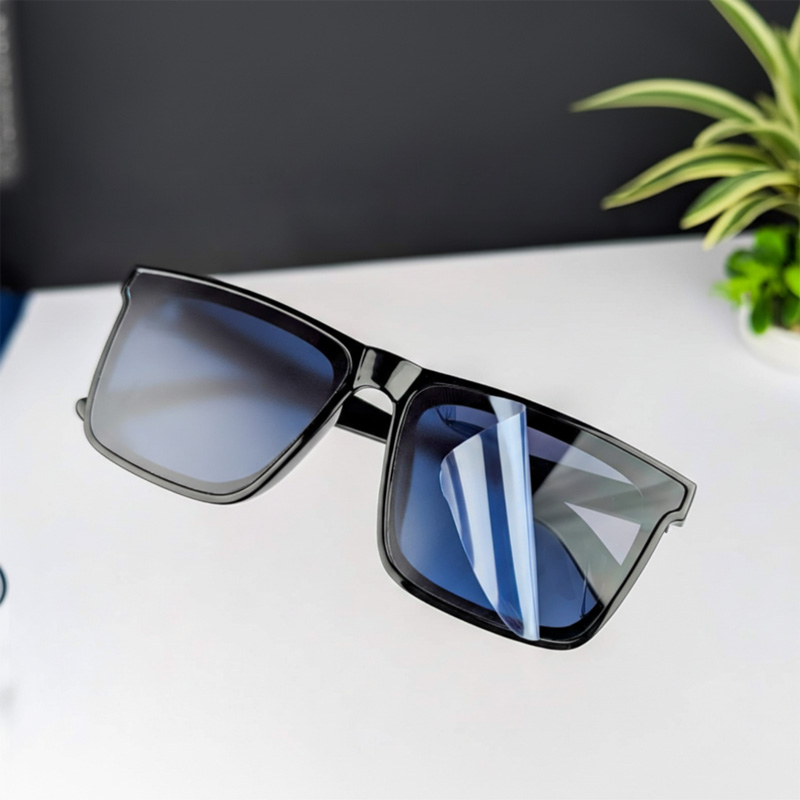 Picture of New Trendy Look Famous Very Stylish Black Sunglass for Men( Black )