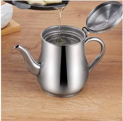 Picture of Stainless Steel Oil Tank Large Capacity Oil Bottle Kitchen Oil Filter Pot Soy Sauce Vinegar Container Coffee Pot(Silver)