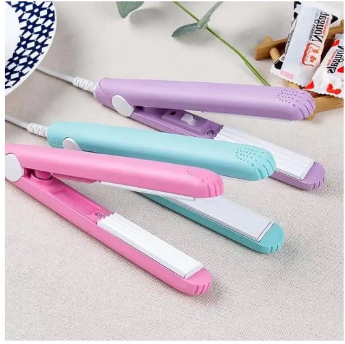 Picture of Mini Hair Straightener- Mini Hair Straightening And Curling Irons Portable Hair Curler(Multicolor)
