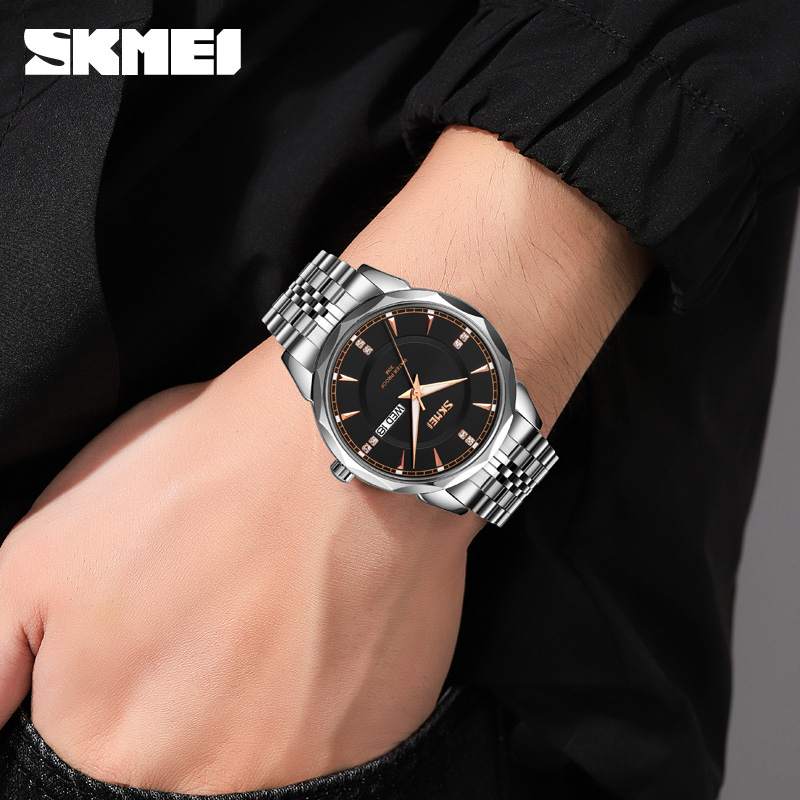 Picture of Skmei 9268 Luxury Fashion Stainless Steel Quartz Movement Waterproof Watch For Men - ঘড়ি Preferble - Low Hassle and Maintanance