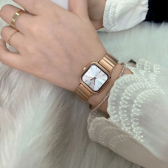 Picture of Inspired by CN high quality New Square Stainless Steel Analog Watch For Women Silver-gold-With Smart Box