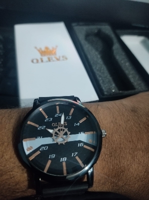 Picture of Oli-vs new luxury fashion leather belt wrist-watche for men only Halping hends BD ( Black )